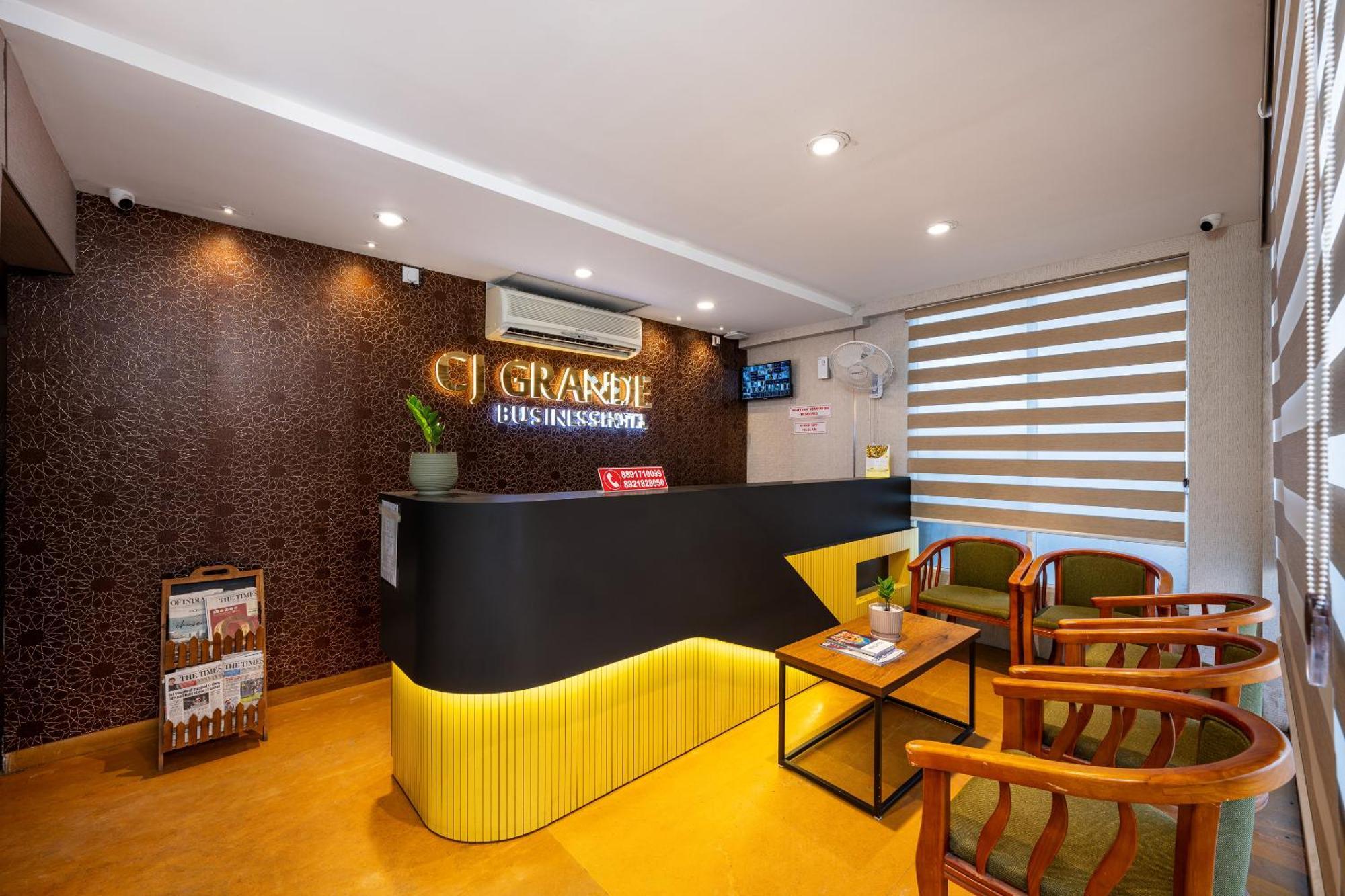 Cj Grande By Jesway Hotels & Resorts Kochi Luaran gambar