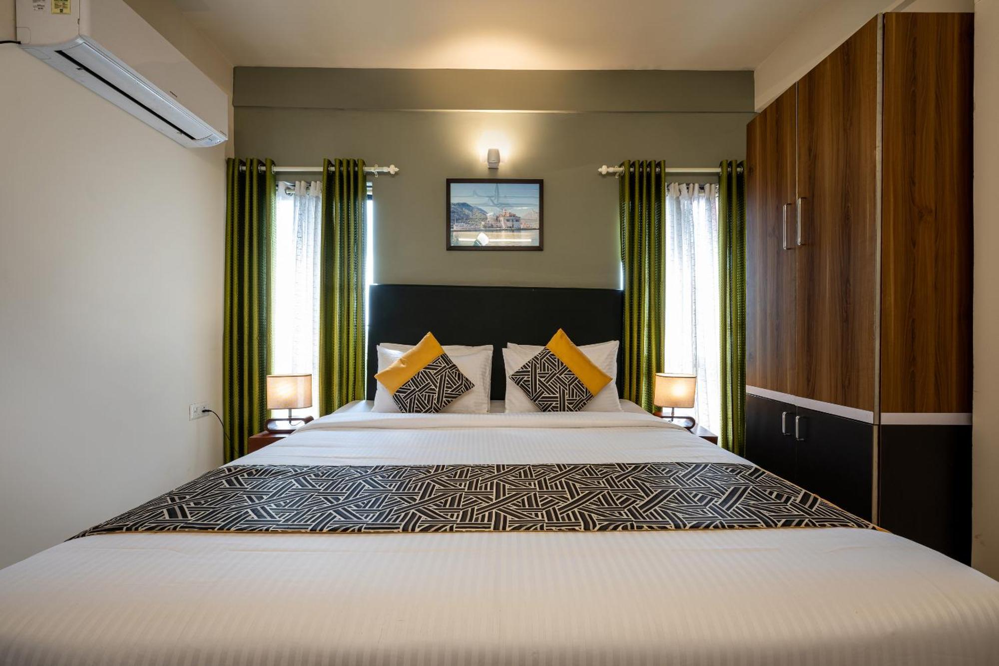 Cj Grande By Jesway Hotels & Resorts Kochi Luaran gambar